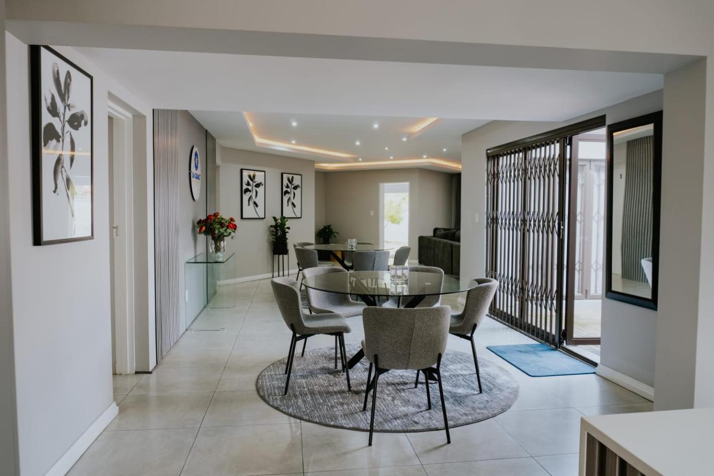 La Grace Hotell Kempton Park Exteriör bild